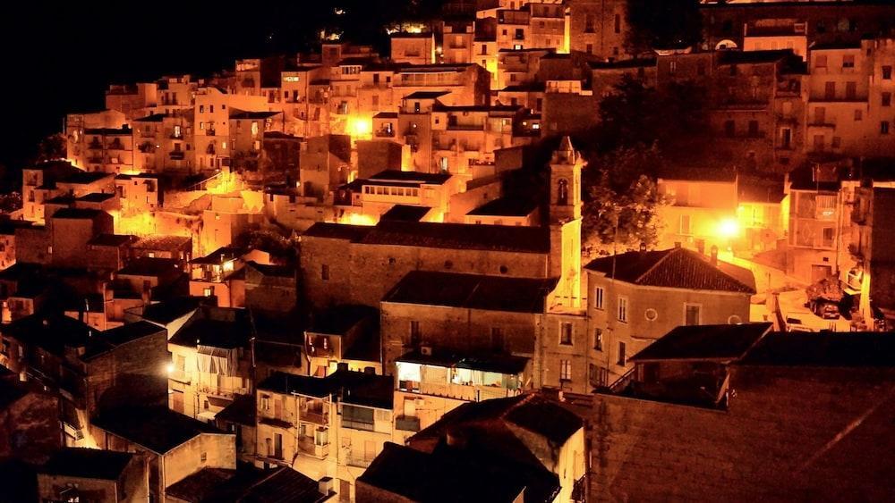 B&B Dimora Del Conte Piazza Armerina Luaran gambar